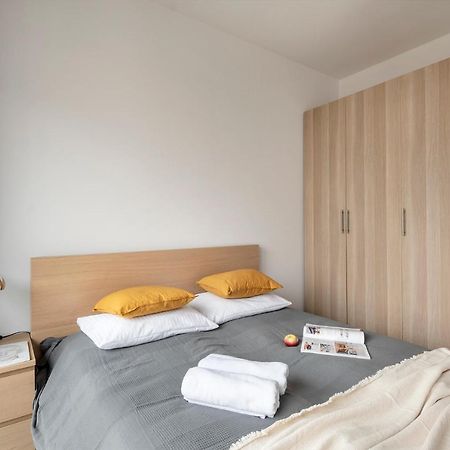 Shortstaypoland Kolejowa Warsaw Exterior photo
